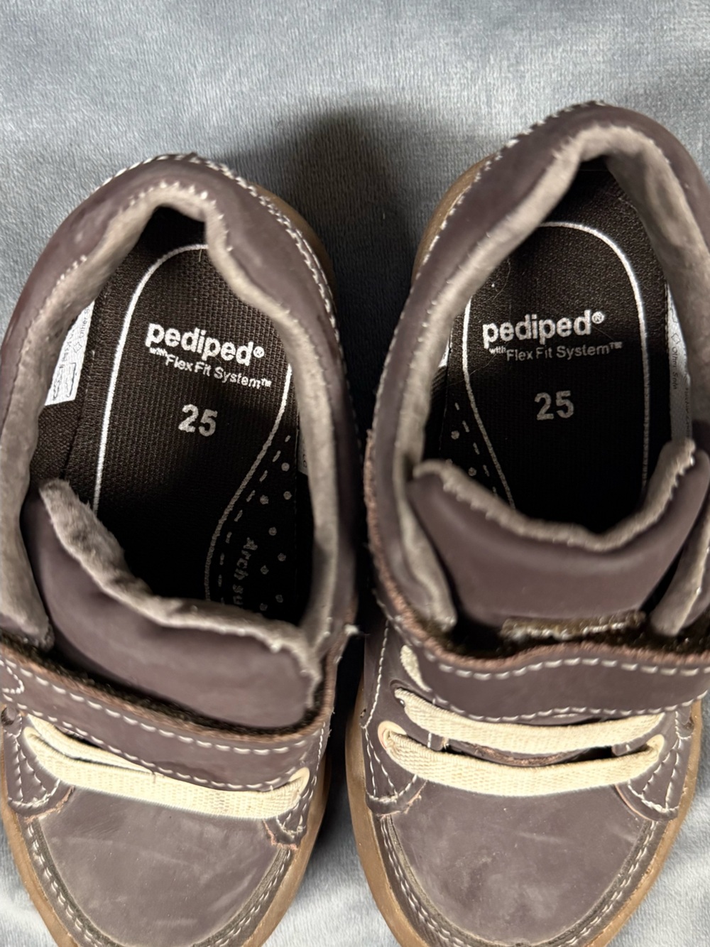pediped Brown Leather Kids Sneaker with Cream Laces - Picture 2 of 4